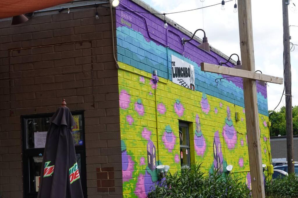 Apartment Convenient - King Bed - Heart Of Plaza *