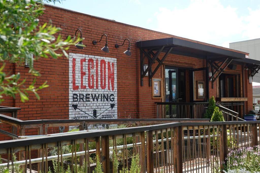 Convenient - King Bed - Heart Of Plaza *