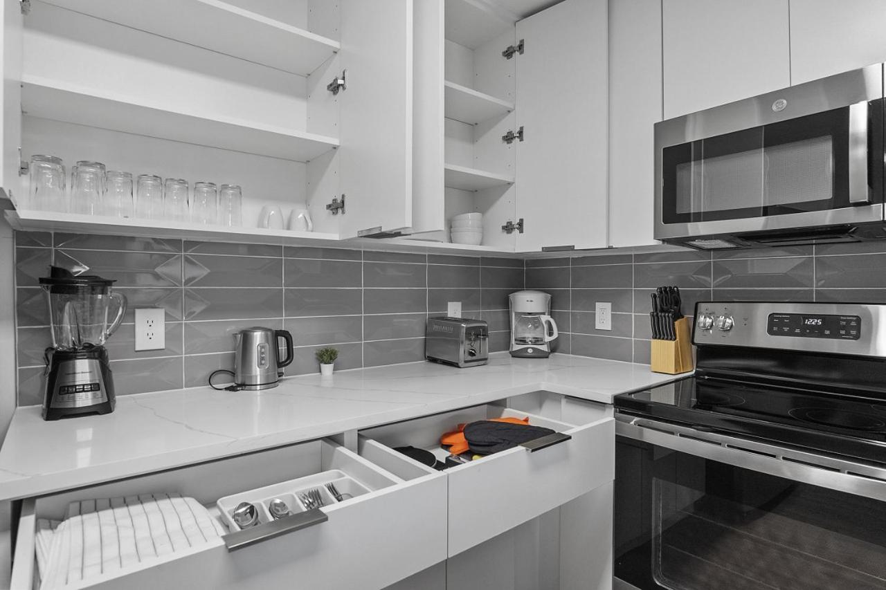 Cozy Urban Getaway - Free Parking, Gym, Stadium