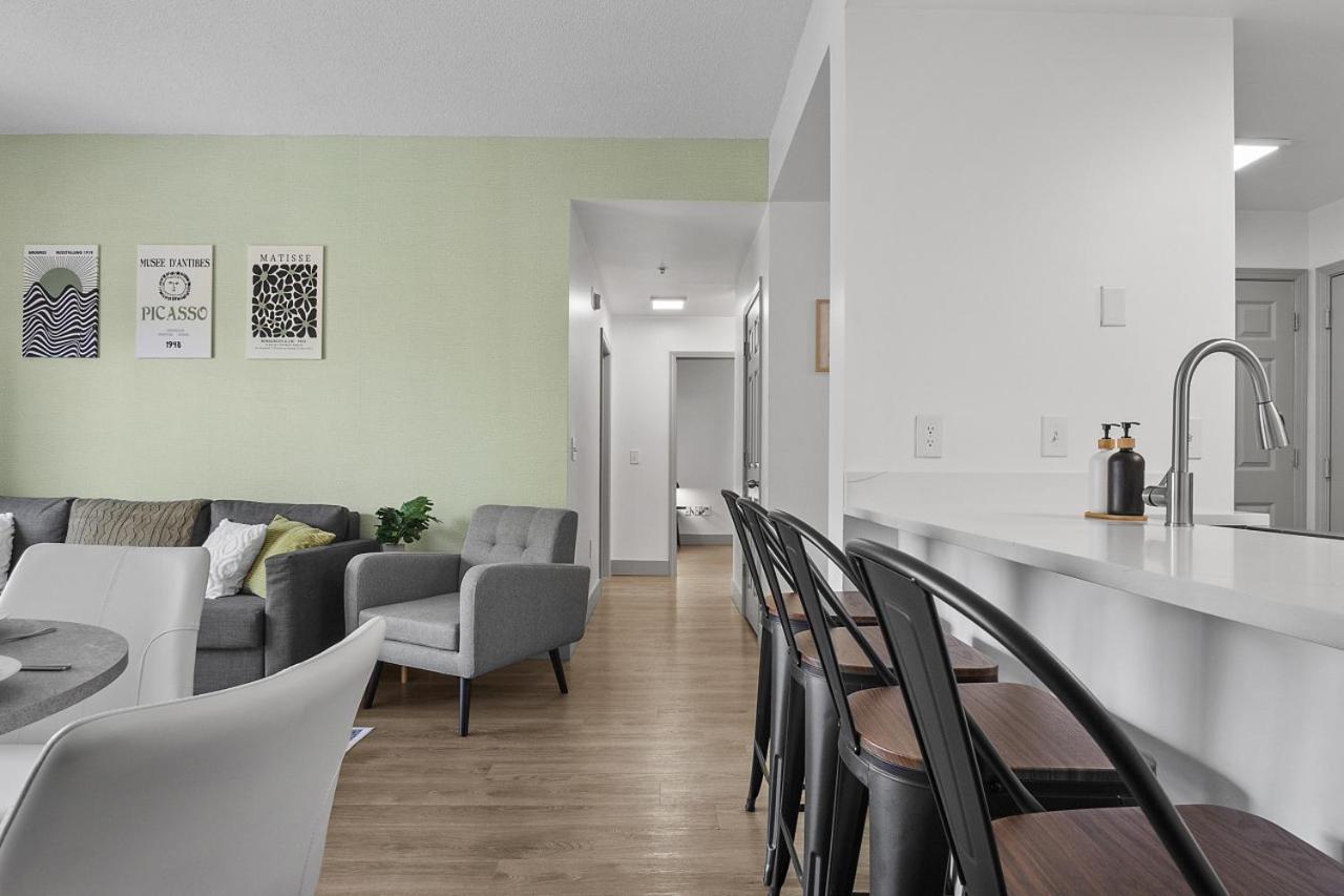 Cozy Urban Getaway - Free Parking, Gym, Stadium Charlotte