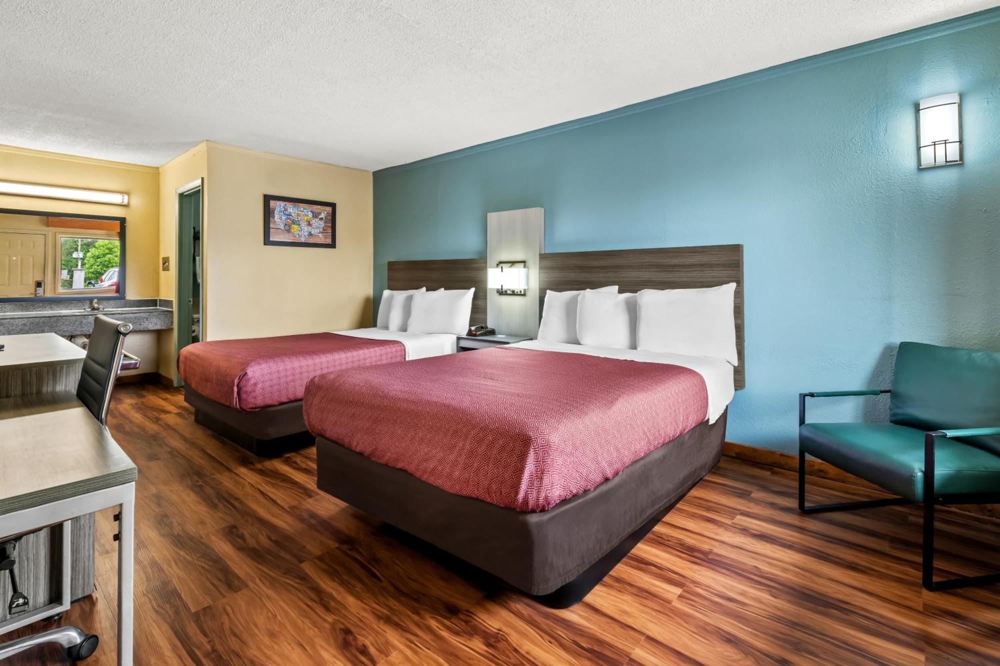 Econo Airport Area Lodge *