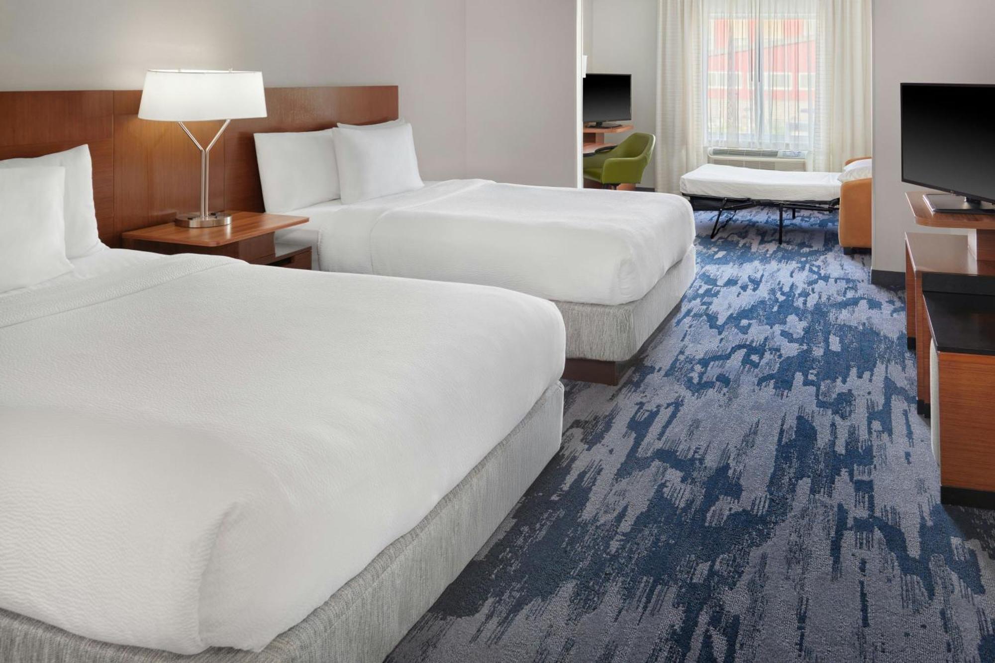 Fairfield & By Marriott Airport Hotel Charlotte