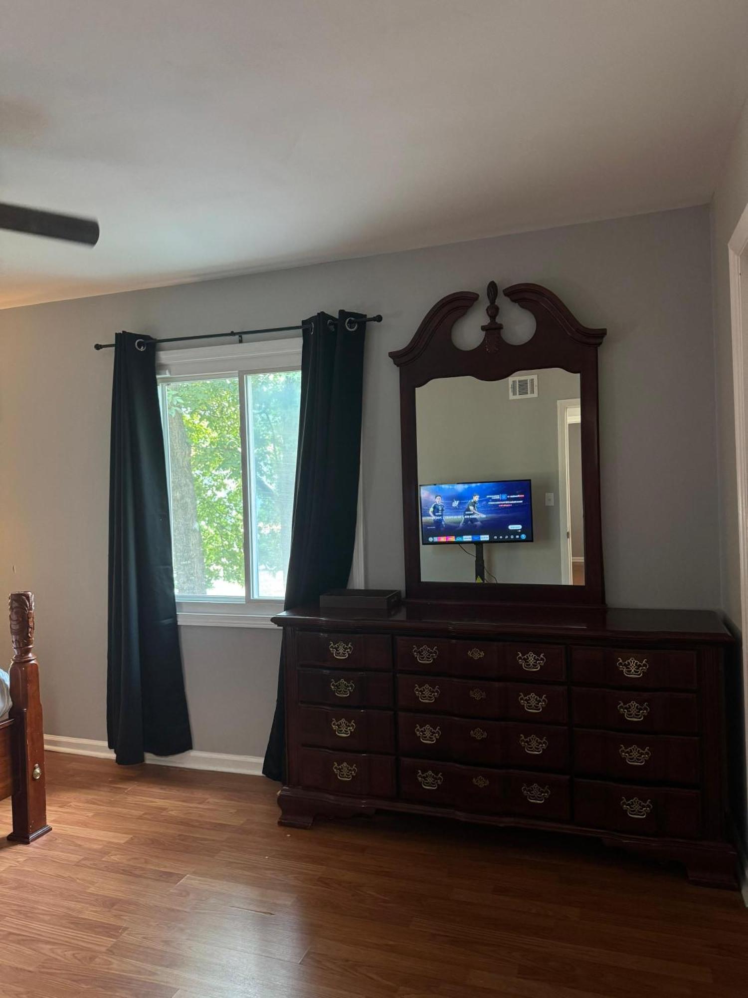 2 Bedroom Townhouse Charlotte