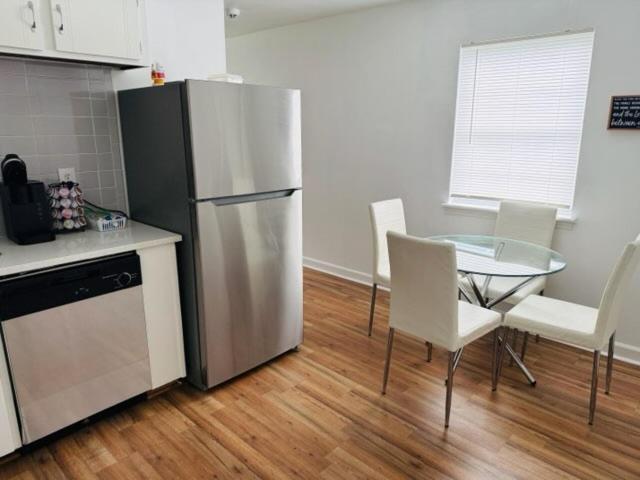 Dukehaven Near Northlake, Uptown, Route To Airport Holiday home