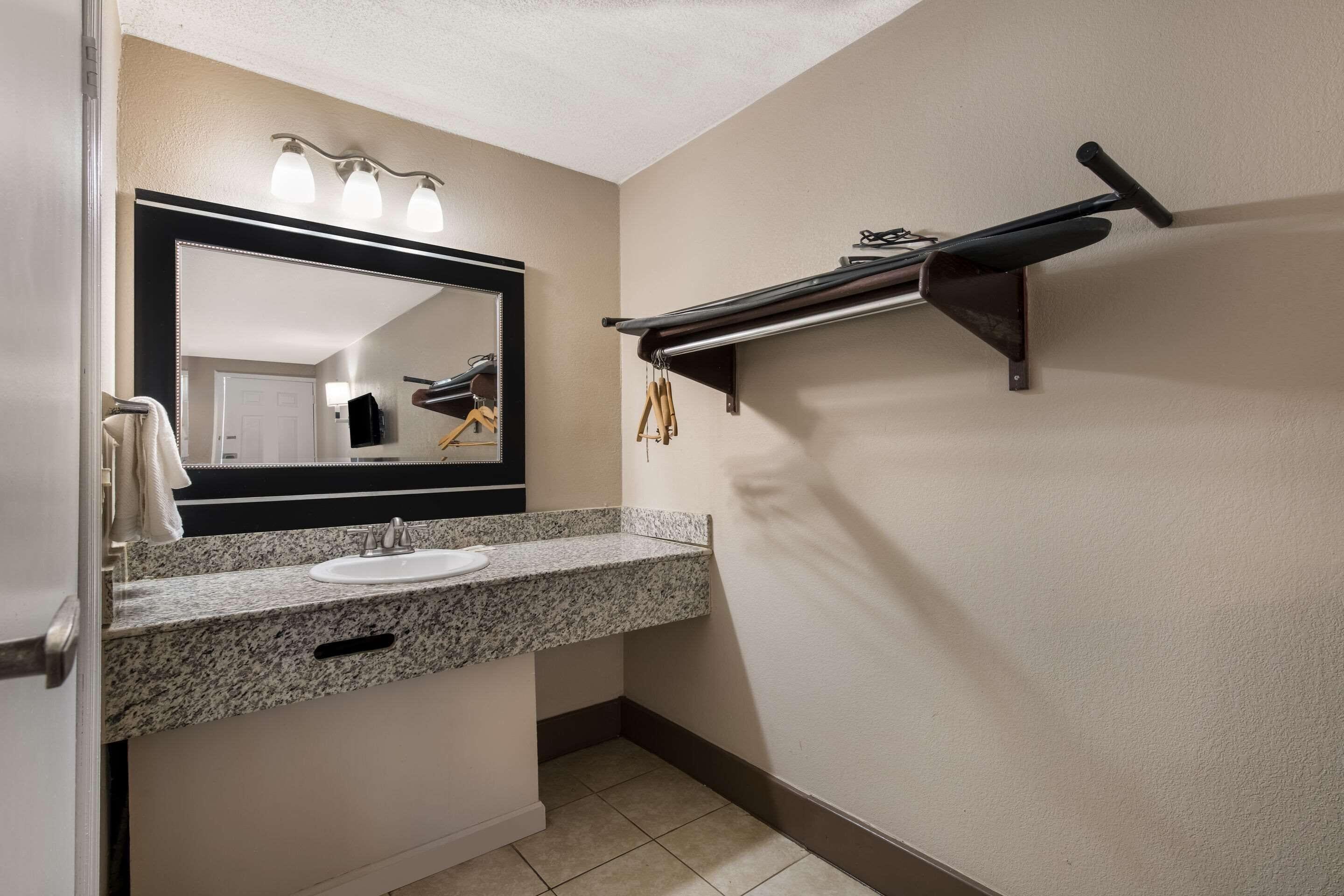 Rodeway Airport Area 4* Charlotte