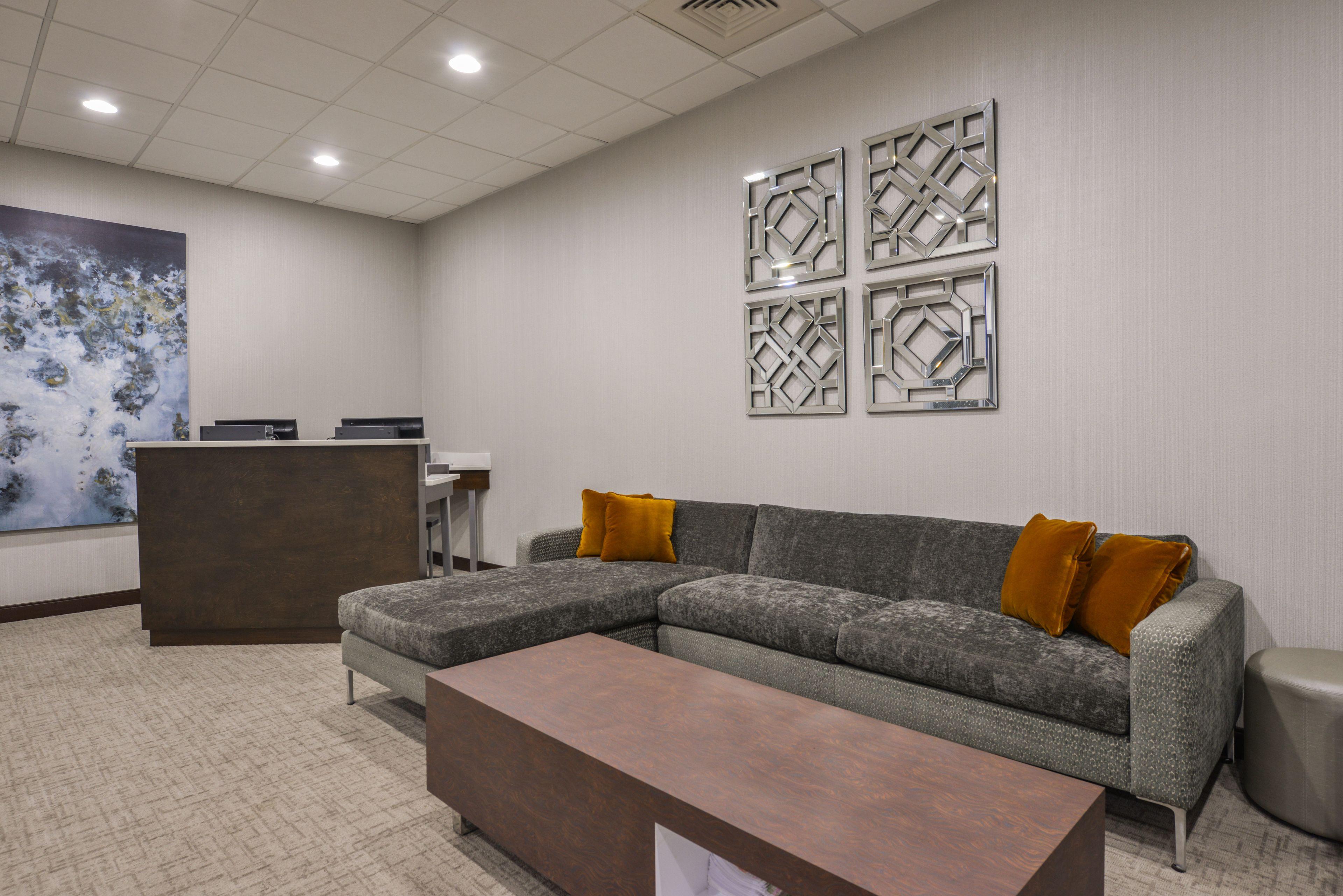 Hotel Wingate By Wyndham Airport 3*