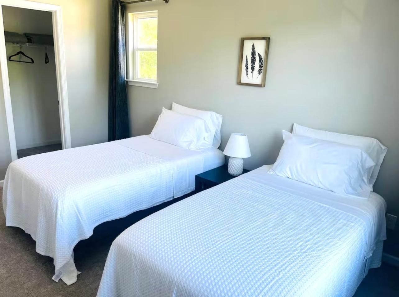 Charming Nestled In A Tranquil Cul-de-sac Holiday home *