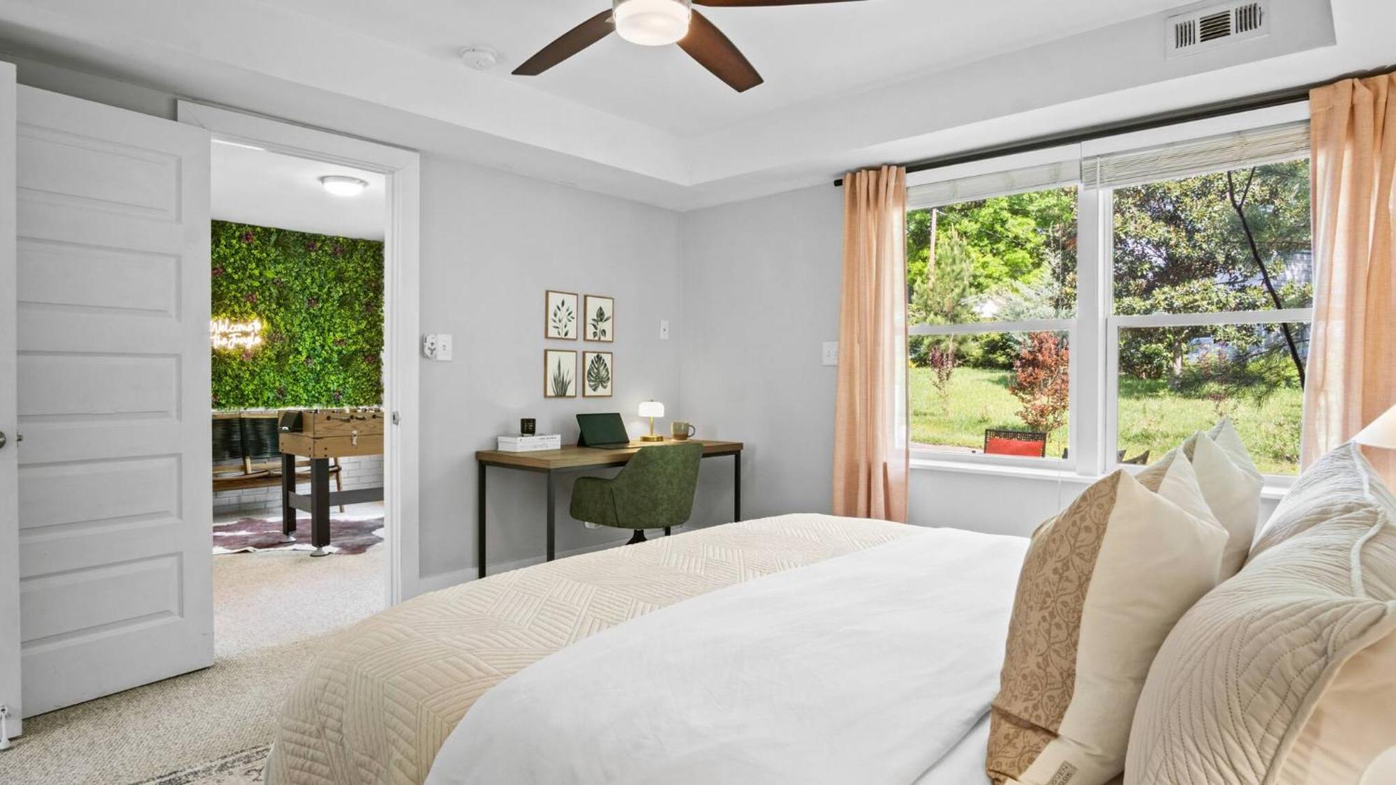 4bd Cozy Getaway | Eclectic, Central, Near Airport Charlotte