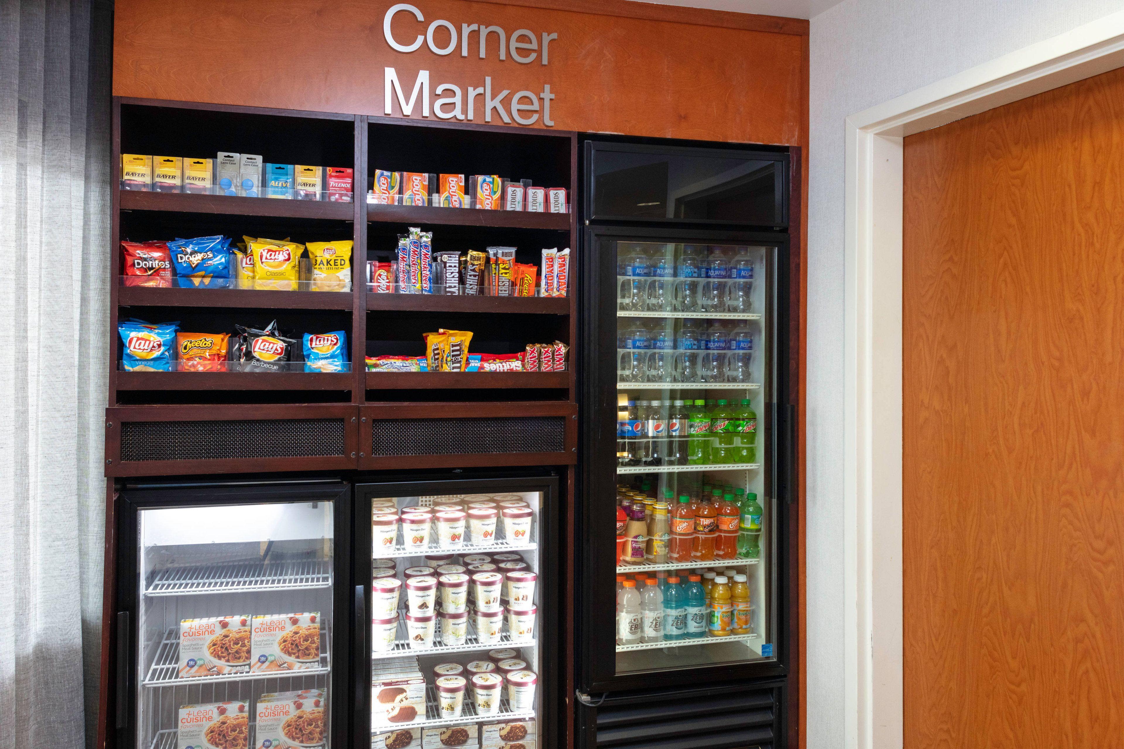 Fairfield & By Marriott Matthews Hotel