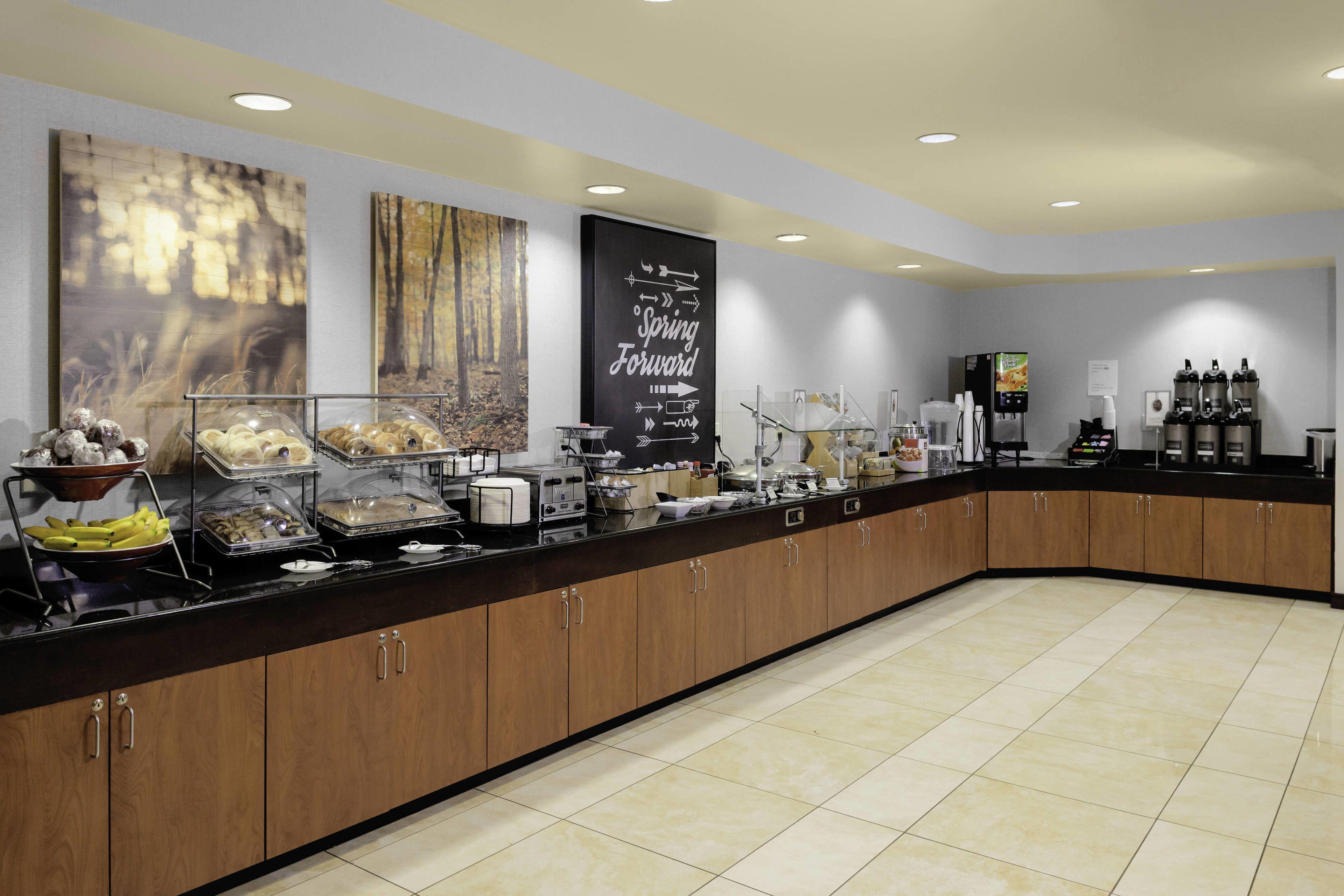 Hotel Fairfield & By Marriott Matthews Charlotte