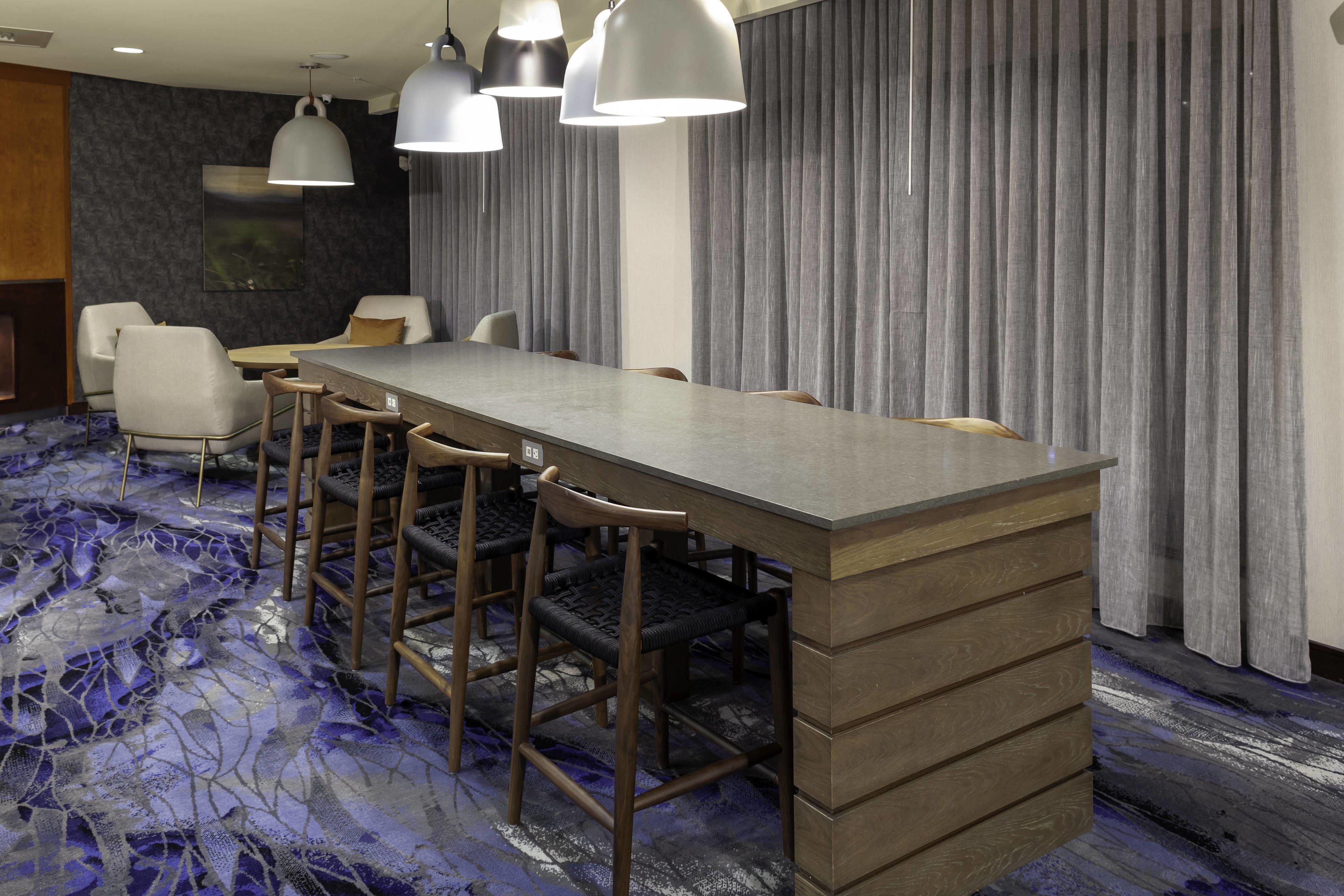 Hotel Fairfield & By Marriott Matthews