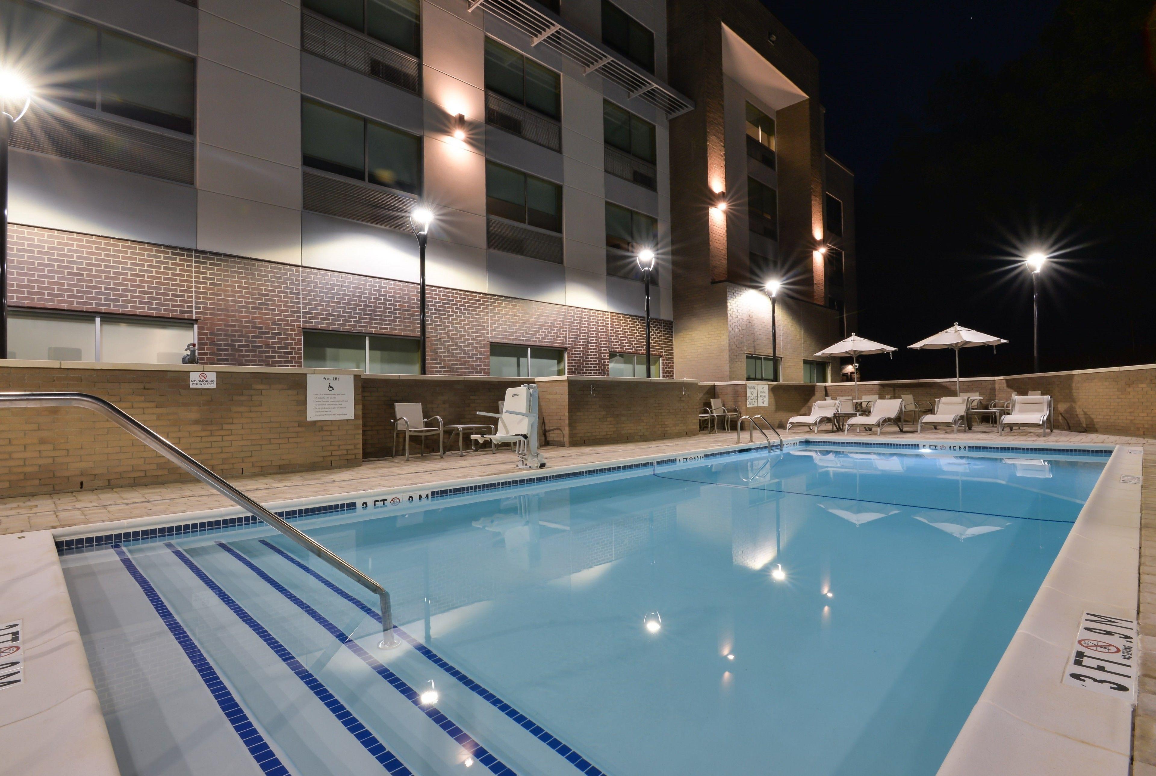 Hotel Express & - Ballantyne By Ihg Charlotte