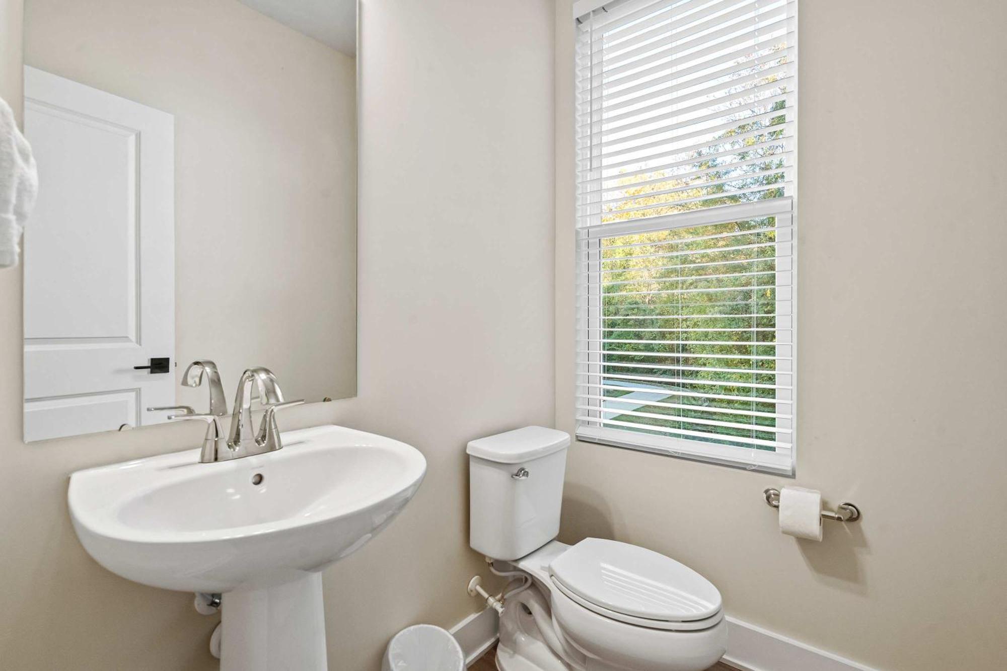 Luxurious King 3br Townhouse Mins To Uptown Clt!