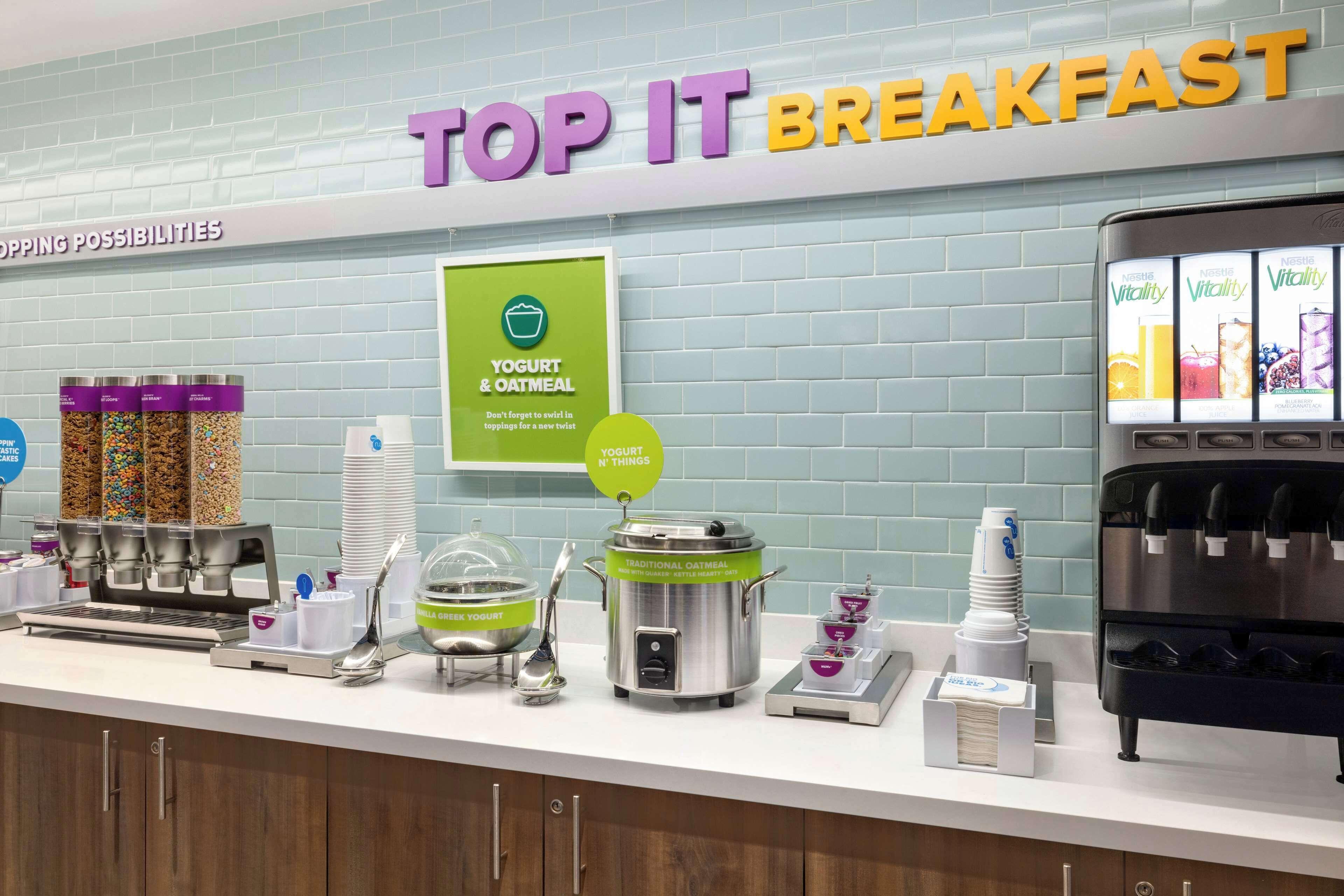 Tru By Hilton Tyvola I-77 Hotel