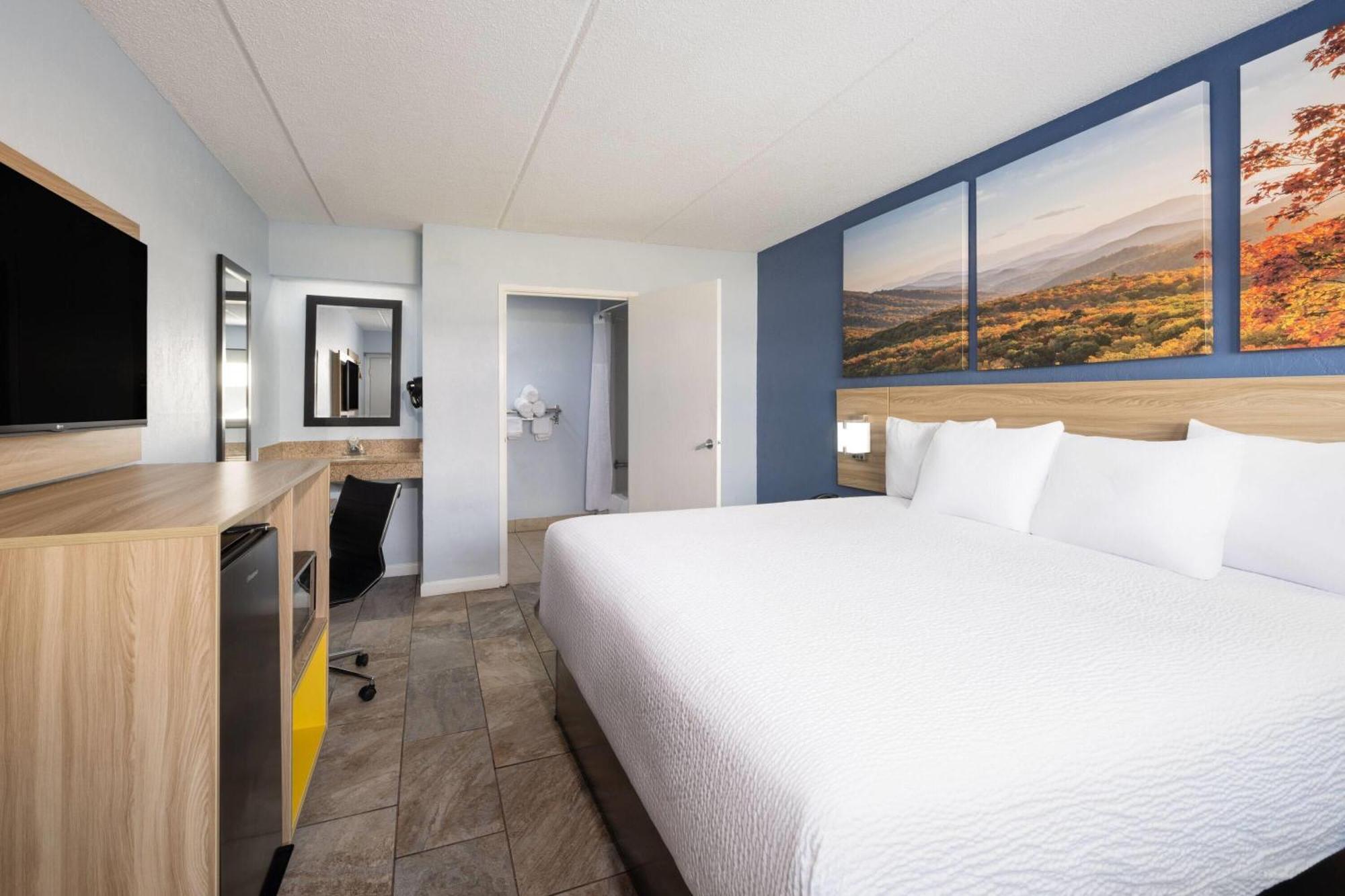 Motel Days By Wyndham Charlotte