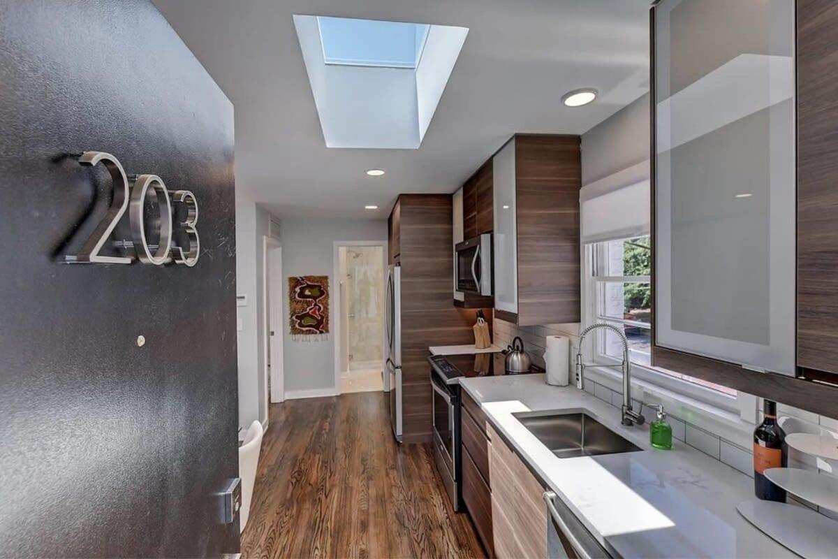 Comfortable 1br Myers Park Oasis *