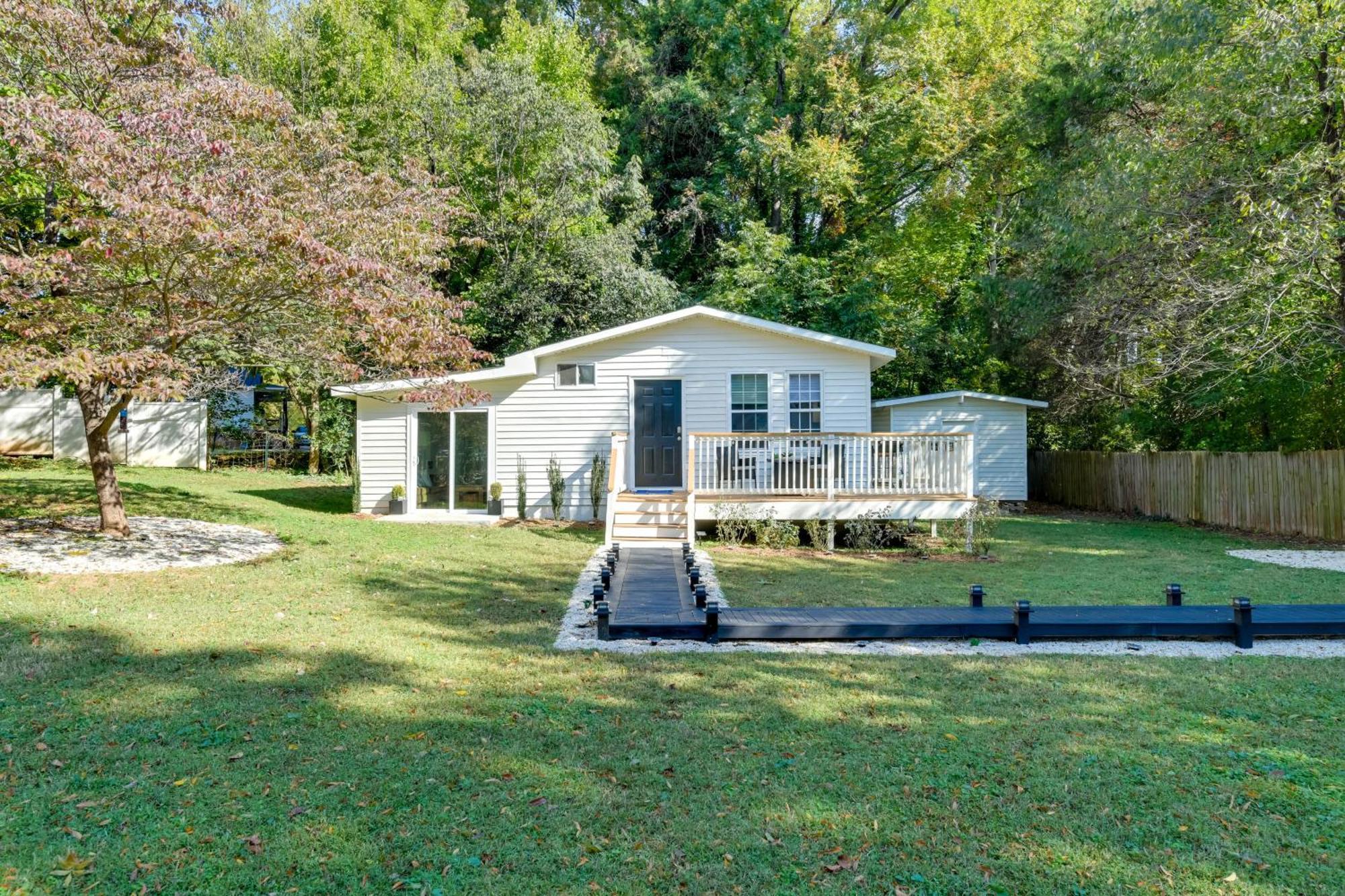 Holiday home The Blackberry Place In Fire Pit Charlotte