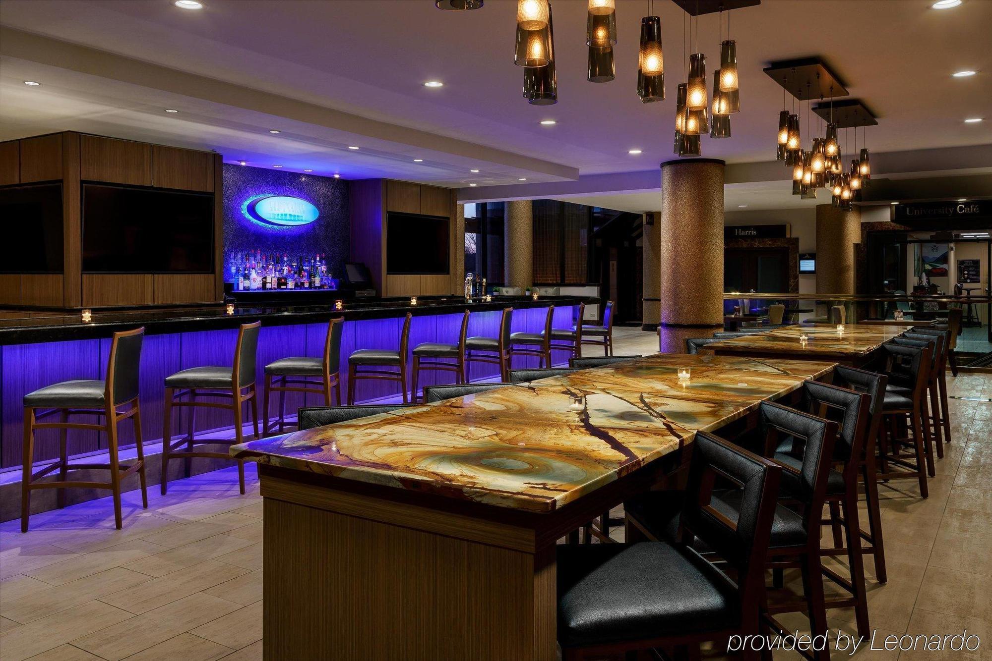 Hotel Hilton Place 3*