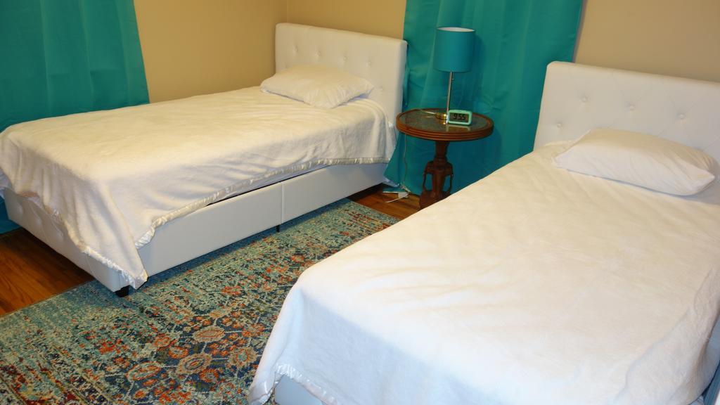 The Better Half Duplex * Charlotte