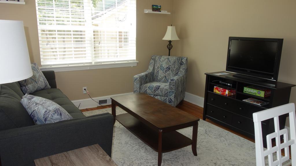 Apartment The Better Half Duplex Charlotte