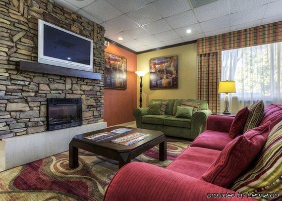 Hotel Wyndham Garden Airport Southeast