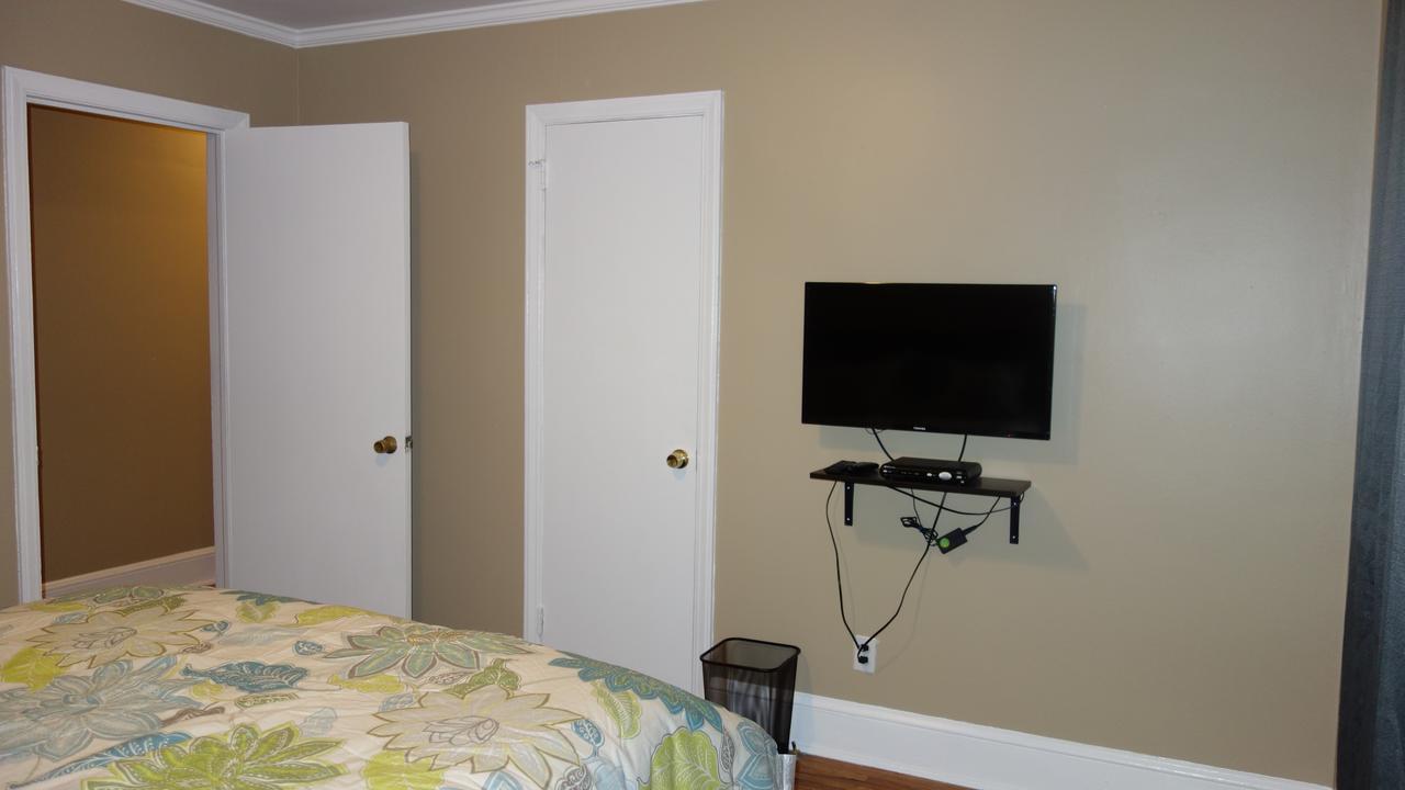 The Right Side Duplex Apartment *