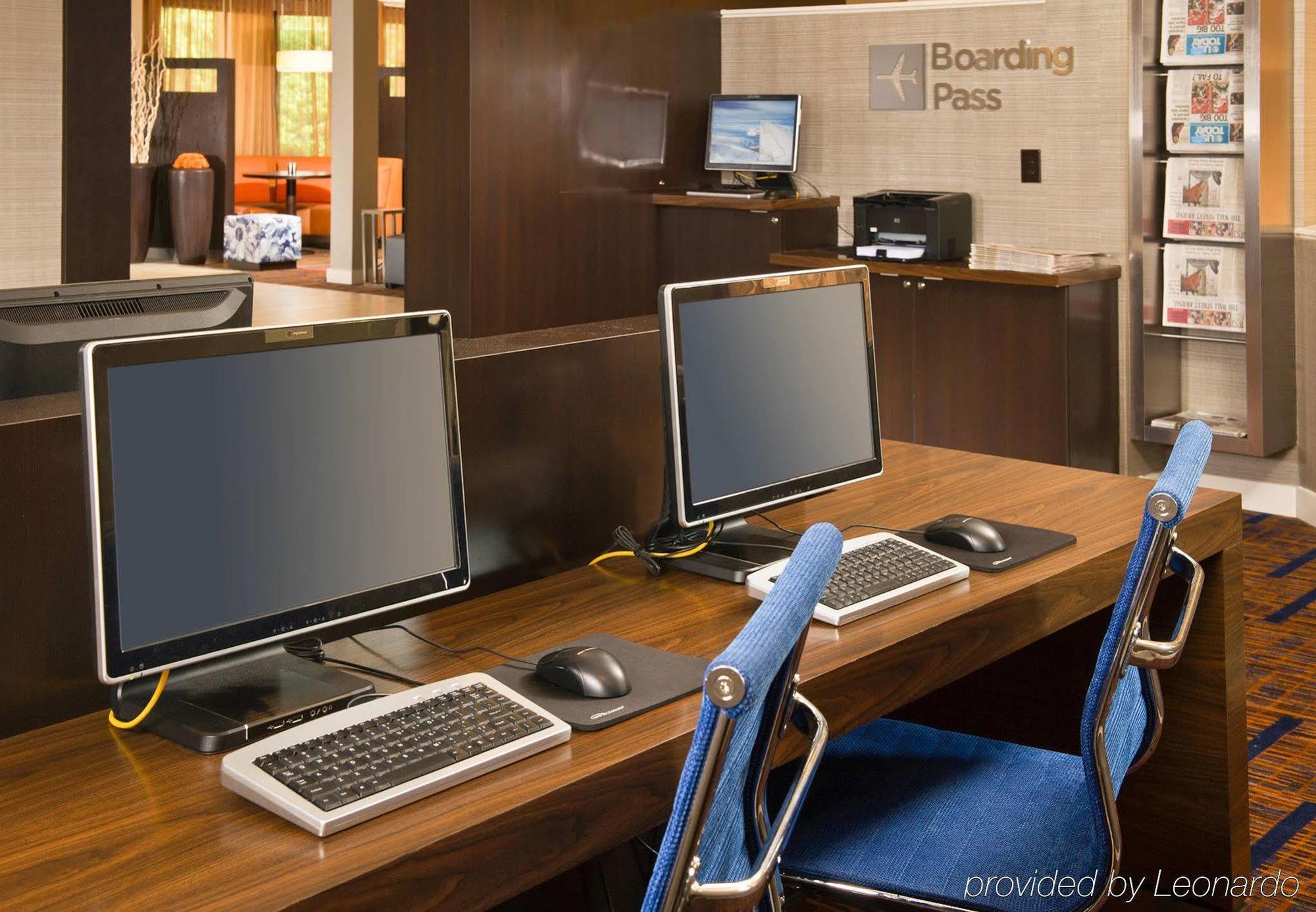 Courtyard Southpark Hotel