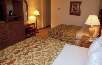 Golden By Oyo 3* Charlotte