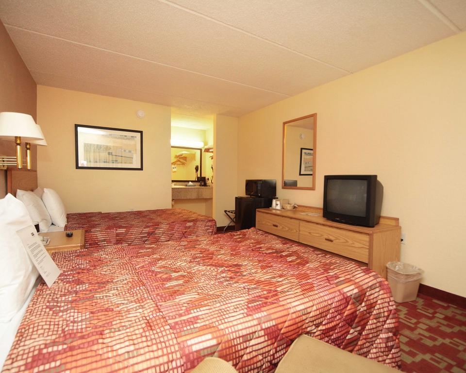 Rodeway Downtown Hotel
