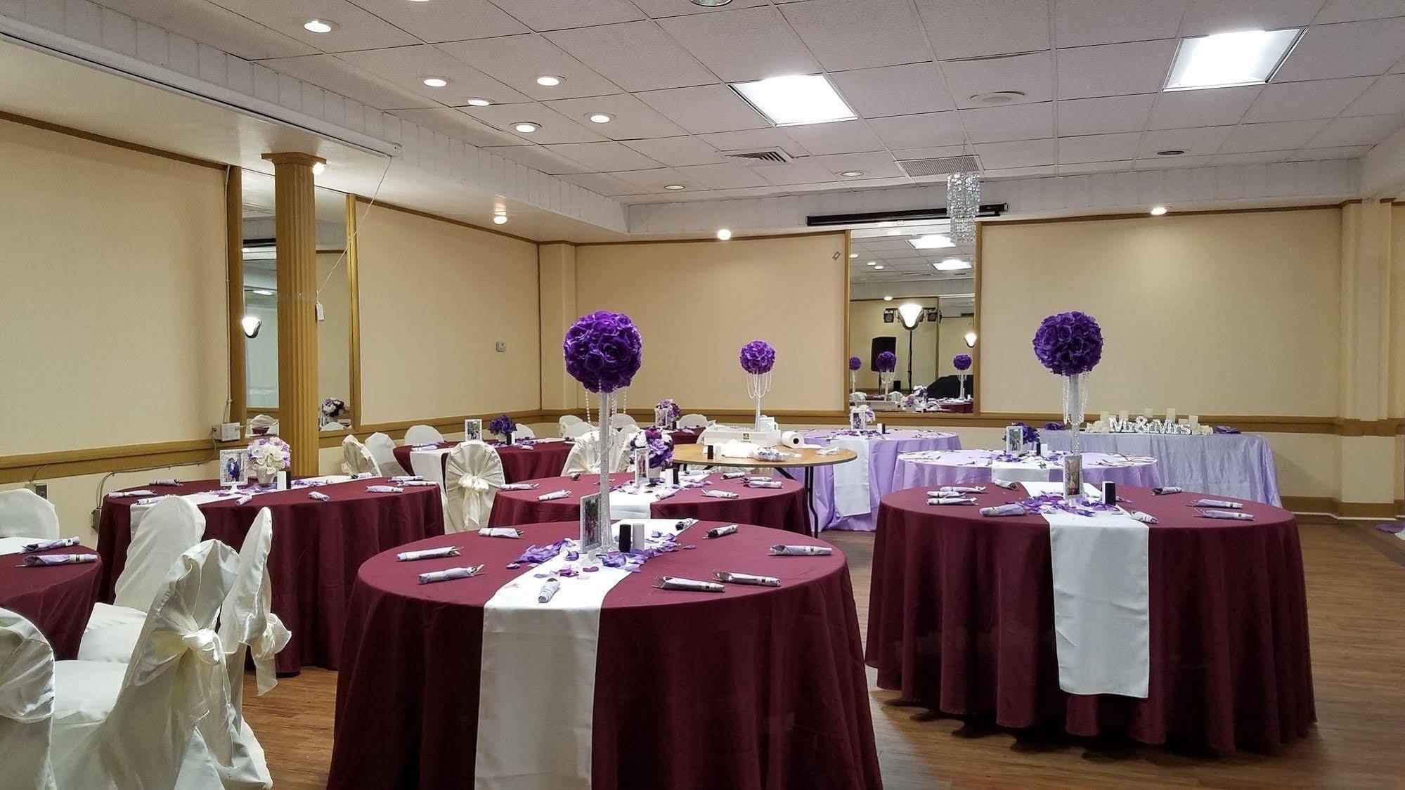 Golden By Oyo Hotel 3*