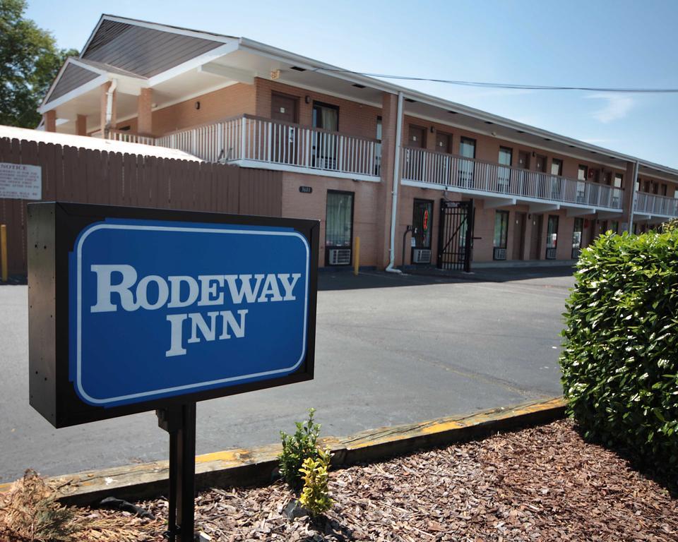 Rodeway North End Inn 2*