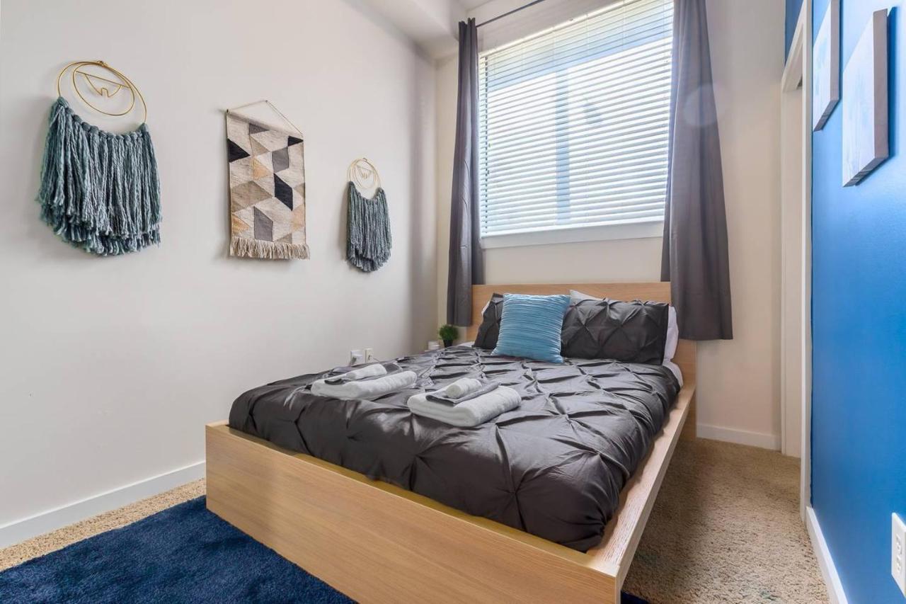 Apartment Trifecta Spacious & Beautiful Wifi Superhost *