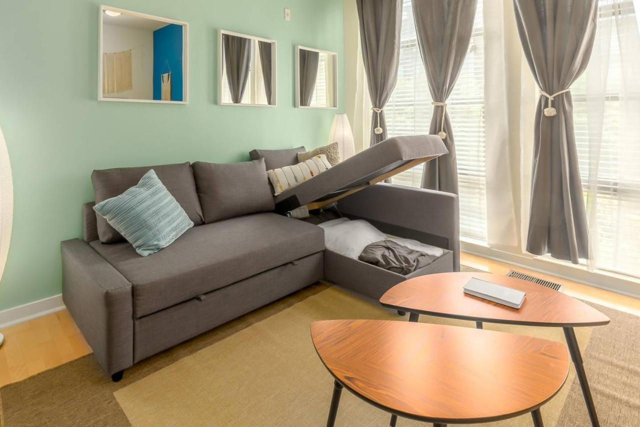 Trifecta Spacious & Beautiful Wifi Superhost * Charlotte