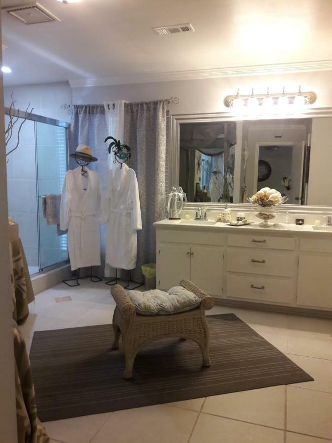 Bed & Breakfast Ms. Elsie's Caribbean