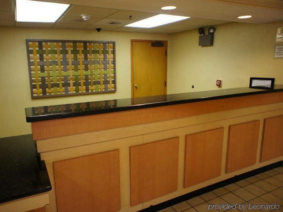 Clt Airport & Hotel Charlotte